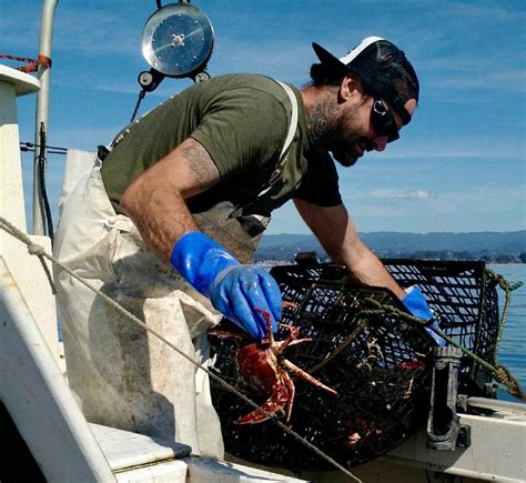Local Catch Guide — Monterey Bay Fisheries Trust.